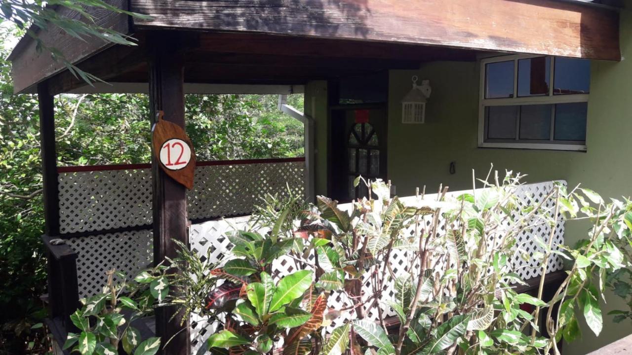 芙蓉谷酒店 Marigot 外观 照片